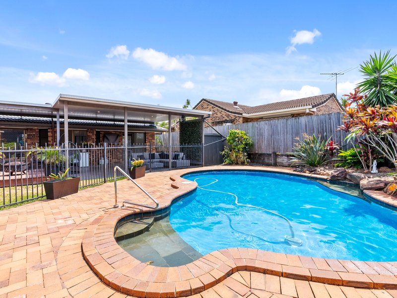 Photo - 40 Scanlen Crescent, Wynnum West QLD 4178 - Image 30