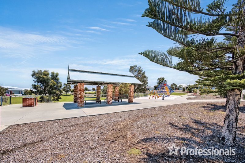 Photo - 40 Seddon Parade, Alkimos WA 6038 - Image 16