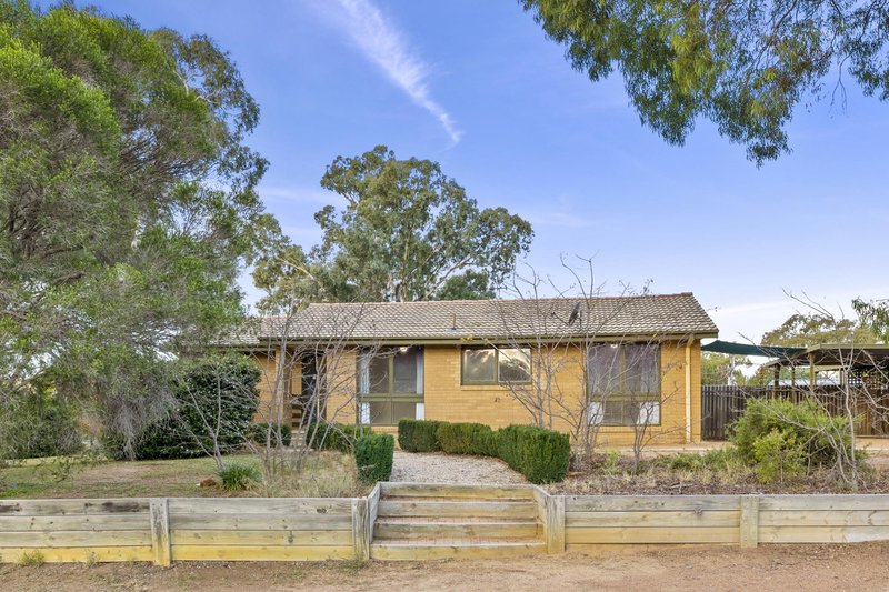 Photo - 40 Shenton Crescent, Stirling ACT 2611 - Image 3