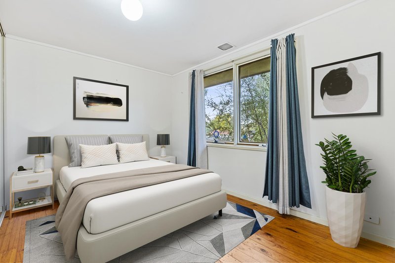 Photo - 40 Shenton Crescent, Stirling ACT 2611 - Image 12