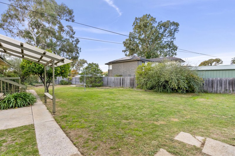 Photo - 40 Shenton Crescent, Stirling ACT 2611 - Image 17