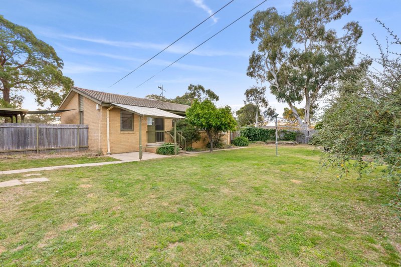 Photo - 40 Shenton Crescent, Stirling ACT 2611 - Image 18
