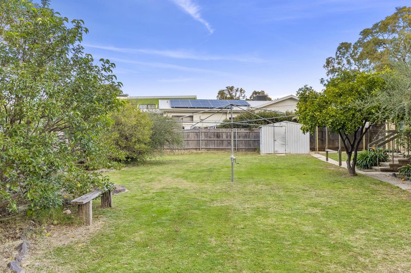 Photo - 40 Shenton Crescent, Stirling ACT 2611 - Image 19