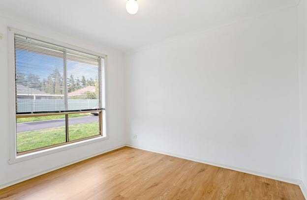 Photo - 40 Silvereye Crescent, Werribee VIC 3030 - Image 6