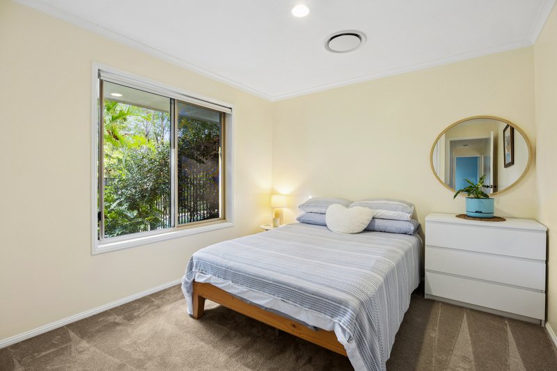 Photo - 40 Silverwood Drive, Cooroibah QLD 4565 - Image 9