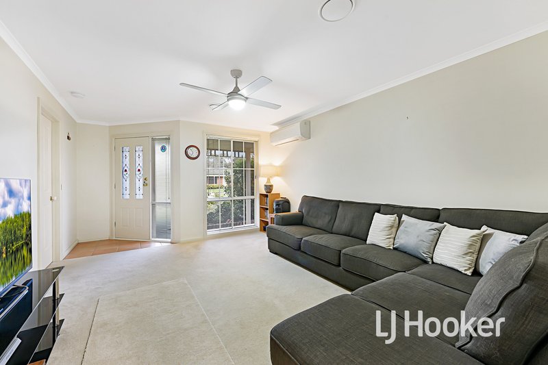 Photo - 40 Simon Drive, Pakenham VIC 3810 - Image 2