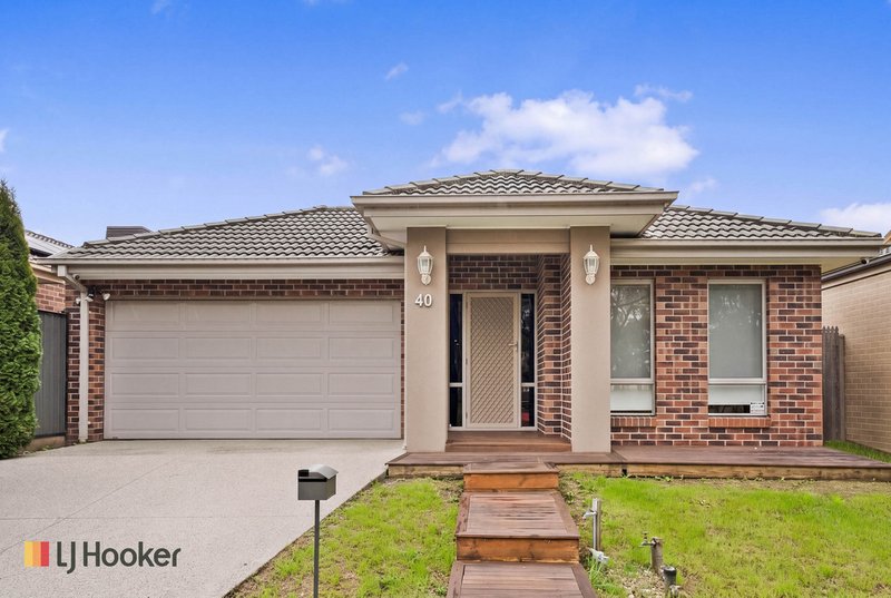 Photo - 40 Spirited Circuit, Craigieburn VIC 3064 - Image 1