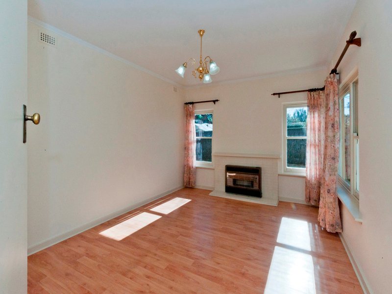 Photo - 40 Springbank Road, Panorama SA 5041 - Image 3