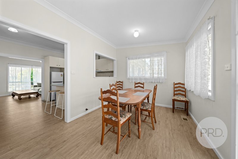 Photo - 40 Stanley Street, Kooringal NSW 2650 - Image 5