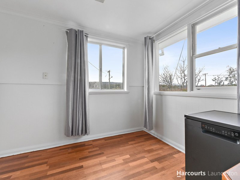 Photo - 40 Stoke Street, Ravenswood TAS 7250 - Image 6