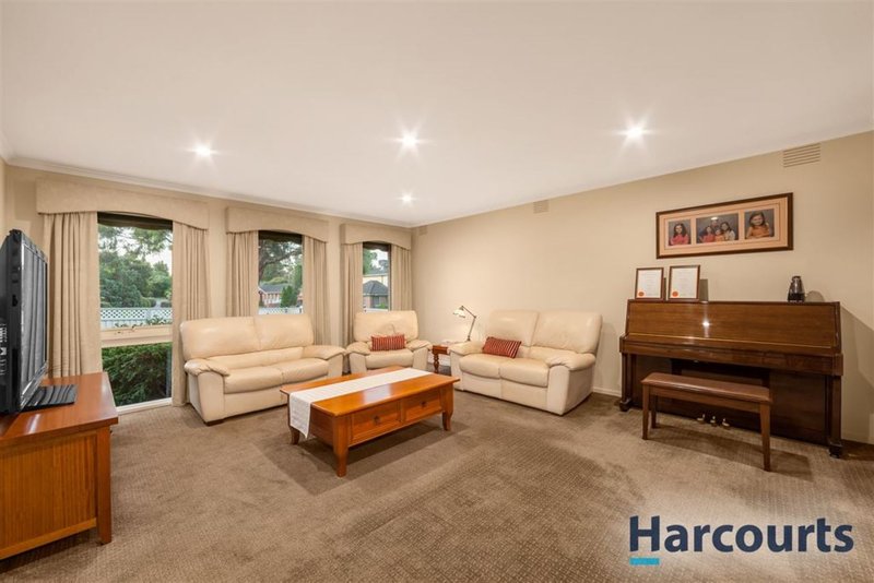 Photo - 40 Stokes Road, Wantirna VIC 3152 - Image 5