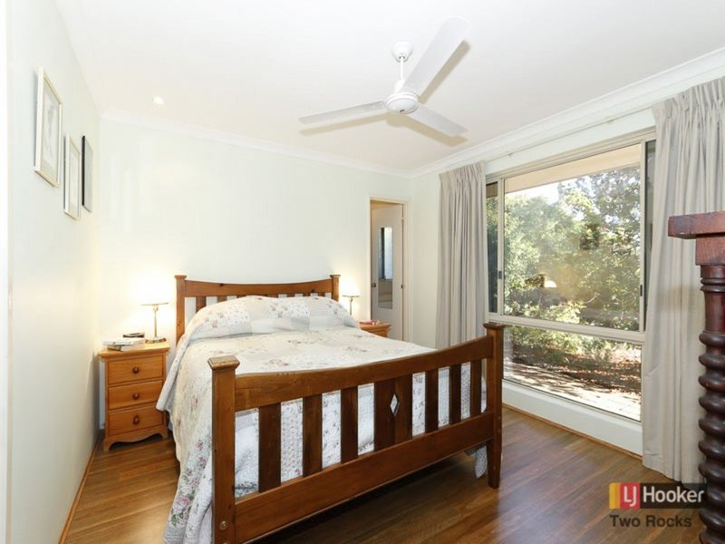 Photo - 40 Sunningdale Road, Yanchep WA 6035 - Image 13