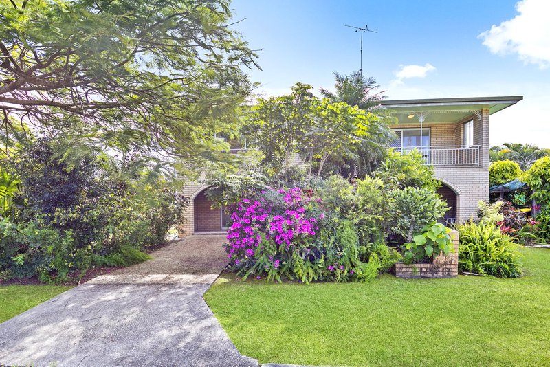 Photo - 40 Surf Road, Maroochydore QLD 4558 - Image 5