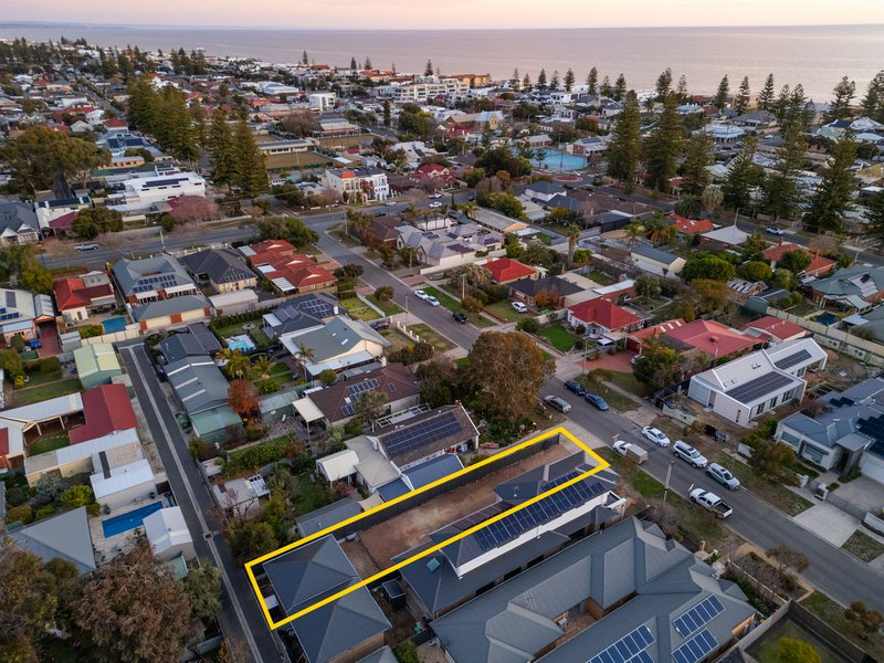 Photo - 40 Swan Street, Grange SA 5022 - Image 4