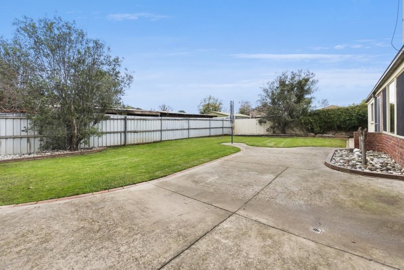 Photo - 40 Tarneit Road, Werribee VIC 3030 - Image 4