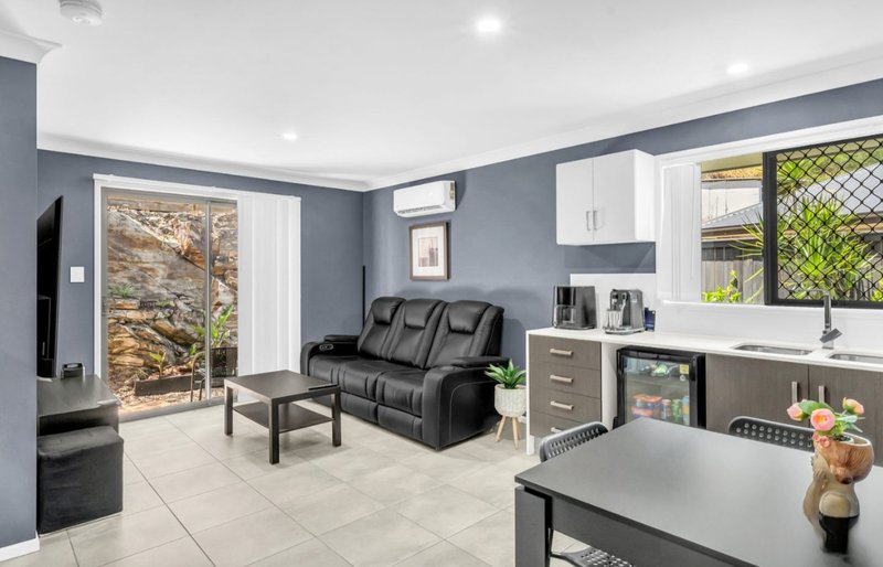 Photo - 40 Tash Court, Waterford QLD 4133 - Image 8