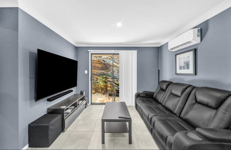 Photo - 40 Tash Court, Waterford QLD 4133 - Image 9