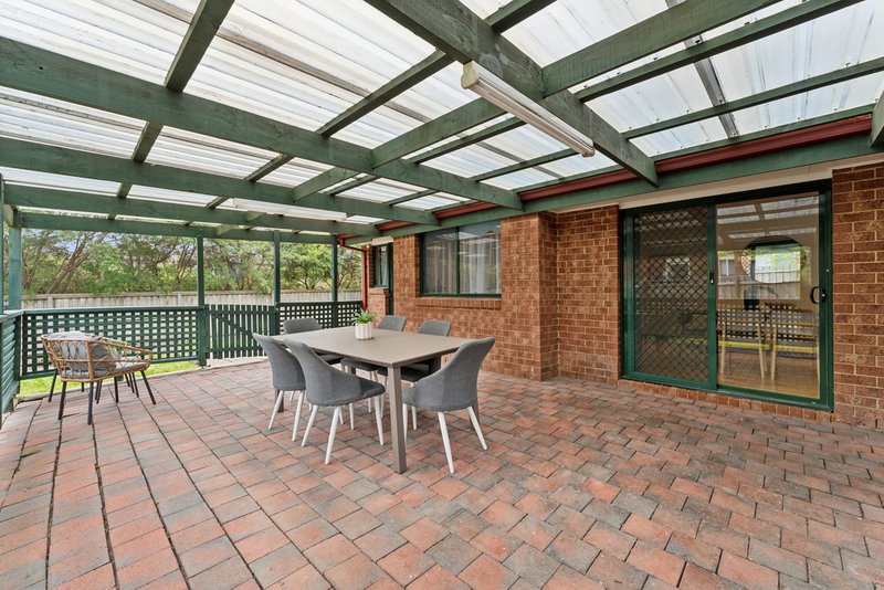 Photo - 40 Teatree Drive, South Morang VIC 3752 - Image 13