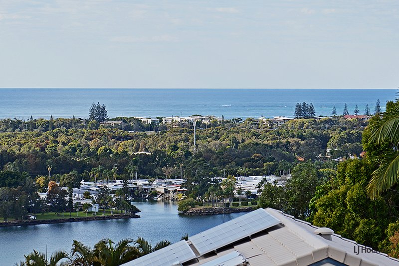 Photo - 40 Terranora Road, Banora Point NSW 2486 - Image 9