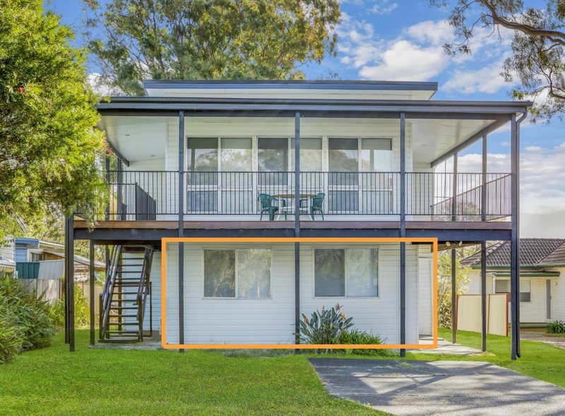 40 The Corso , Gorokan NSW 2263