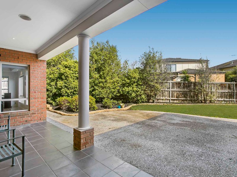 Photo - 40 The Springs Close, Narre Warren South VIC 3805 - Image 12