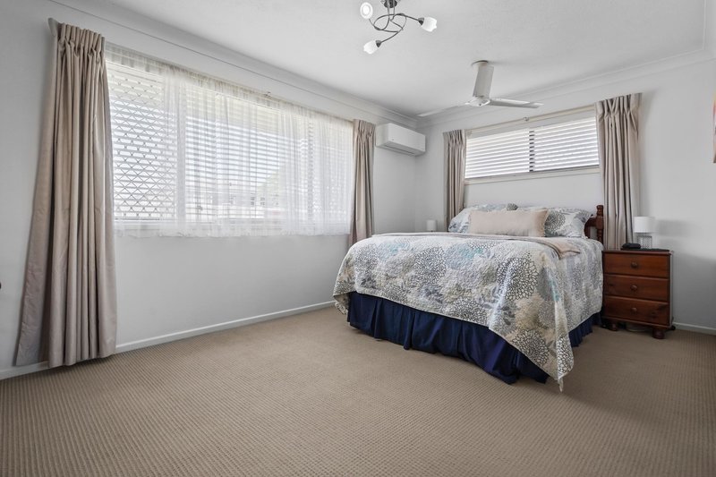 Photo - 40 Thrush Avenue, Paradise Point QLD 4216 - Image 10