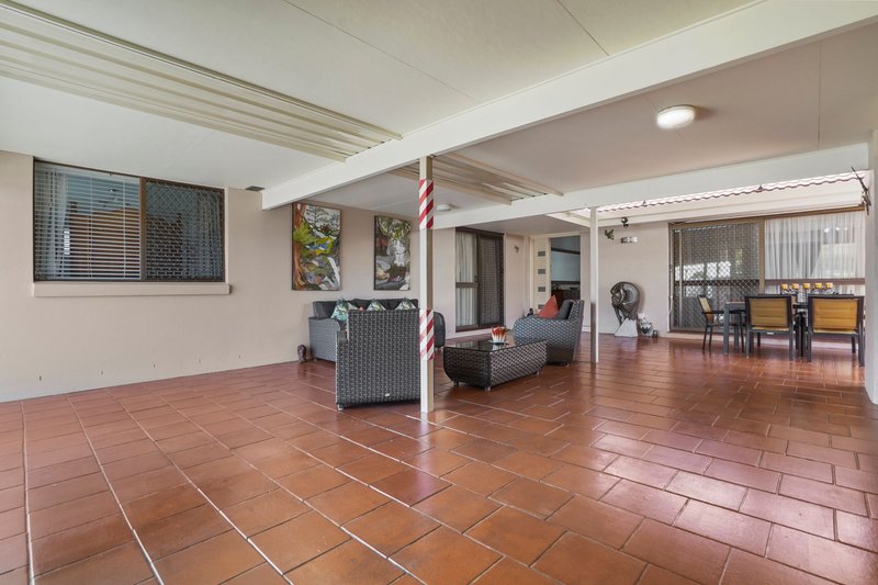 Photo - 40 Thrush Avenue, Paradise Point QLD 4216 - Image 17
