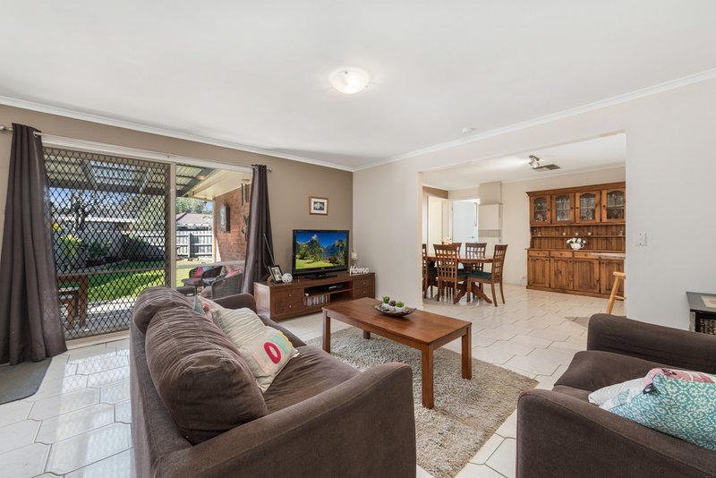 Photo - 40 Tolhurst Avenue, Boronia VIC 3155 - Image 6