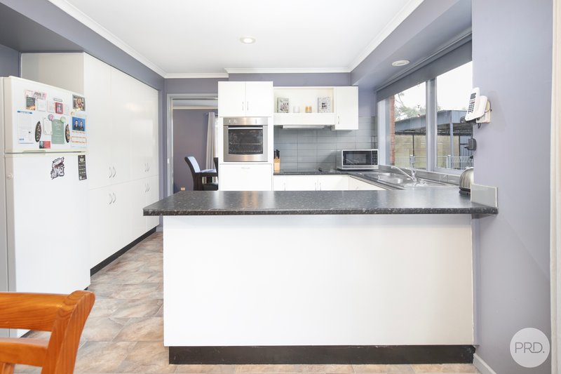 Photo - 40 Tudors Road, Smythes Creek VIC 3351 - Image 3
