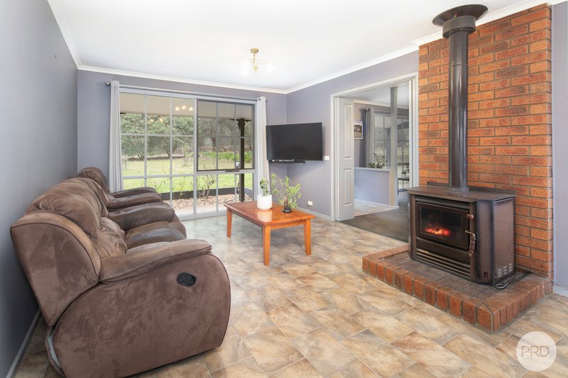 Photo - 40 Tudors Road, Smythes Creek VIC 3351 - Image 6
