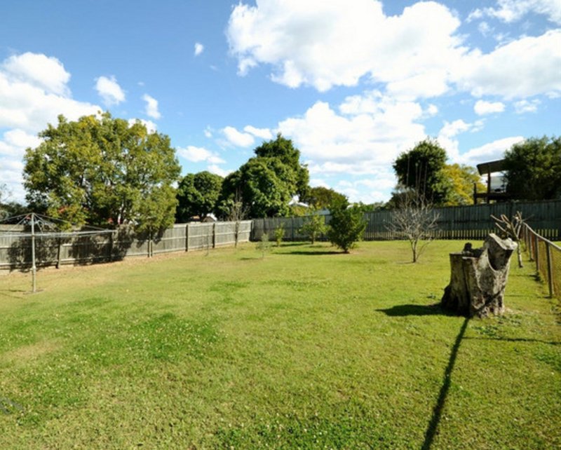 Photo - 40 Victor Street, Stafford QLD 4053 - Image 5