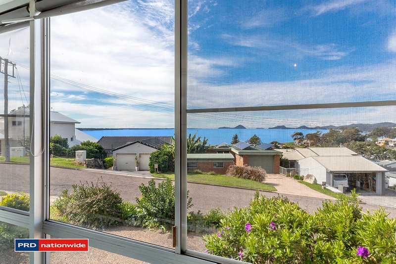 Photo - 40 Vista Avenue, Soldiers Point NSW 2317 - Image 12