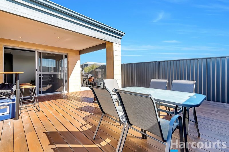 Photo - 40 Vitrinella Avenue, Jindalee WA 6036 - Image 16