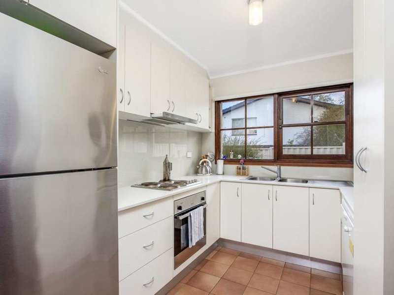 Photo - 40 Wagga Street, Farrer ACT 2607 - Image 3