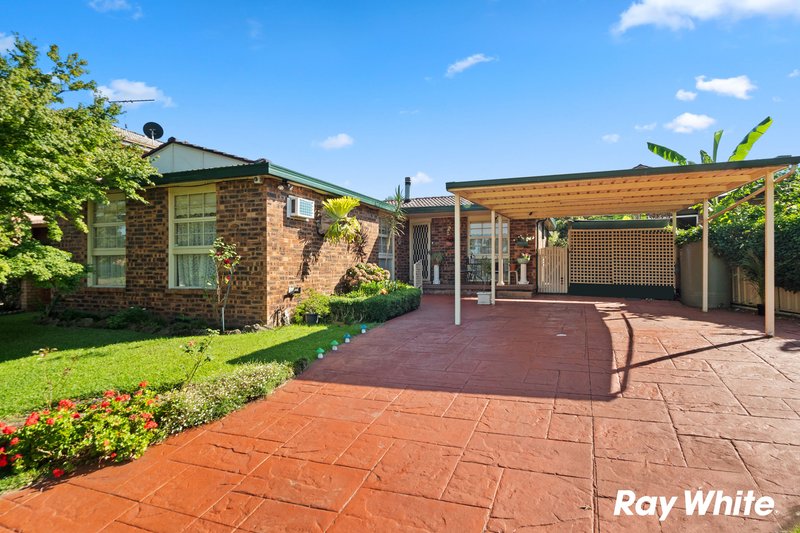 40 Warrimoo Drive, Quakers Hill NSW 2763