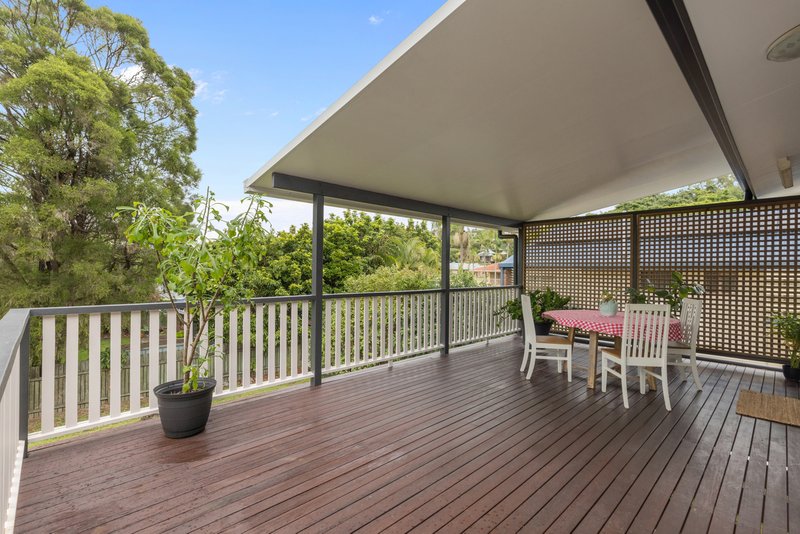 Photo - 40 Warruga Street, The Gap QLD 4061 - Image 6