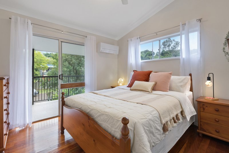 Photo - 40 Warruga Street, The Gap QLD 4061 - Image 8