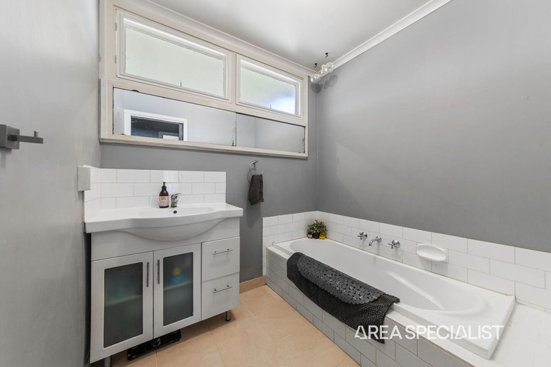 Photo - 40 Westernport Road, Lang Lang VIC 3984 - Image 12