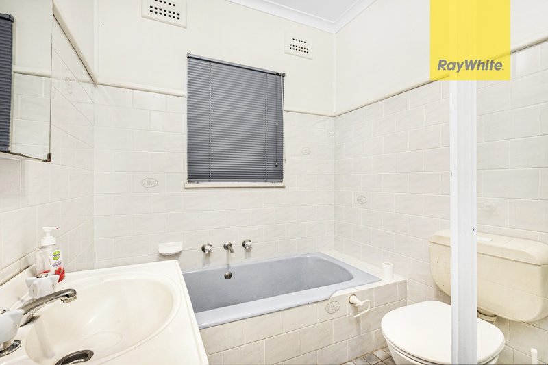 Photo - 40 Whitehaven Road, Northmead NSW 2152 - Image 7