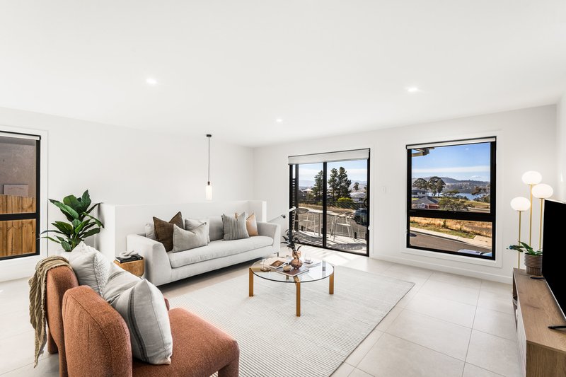Photo - 40 Whitestone Drive, Austins Ferry TAS 7011 - Image 3
