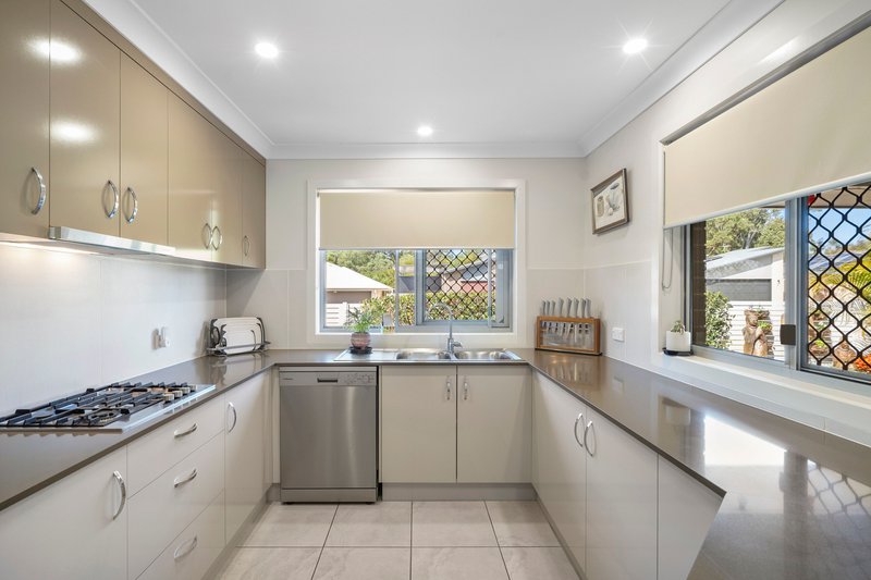 Photo - 40 Willis Close, Redland Bay QLD 4165 - Image 3