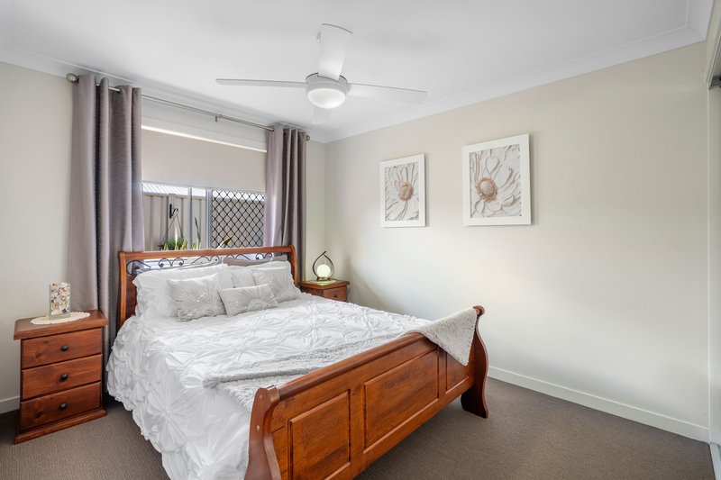 Photo - 40 Willis Close, Redland Bay QLD 4165 - Image 7