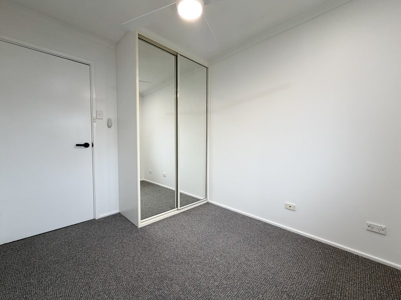 Photo - 40 Willoring Crescent, Jamisontown NSW 2750 - Image 7