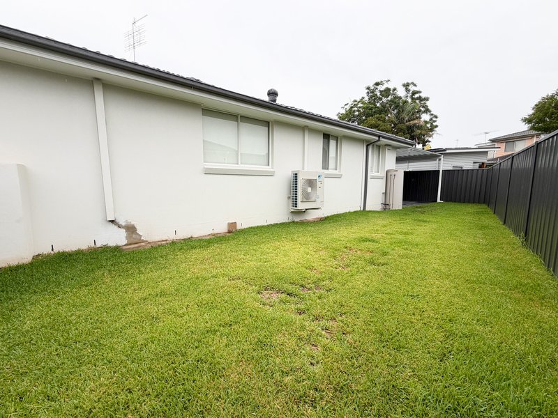 Photo - 40 Willoring Crescent, Jamisontown NSW 2750 - Image 12