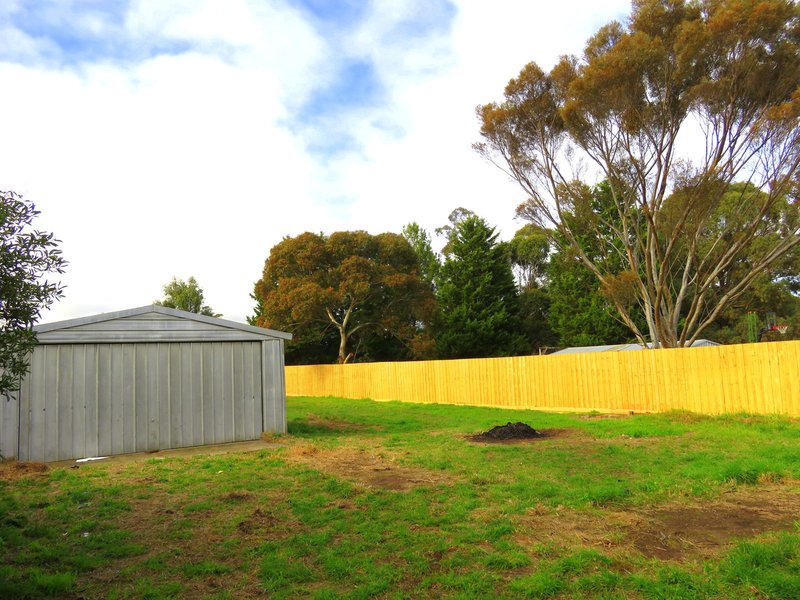 Photo - 40 Windham Street, Wallan VIC 3756 - Image 11