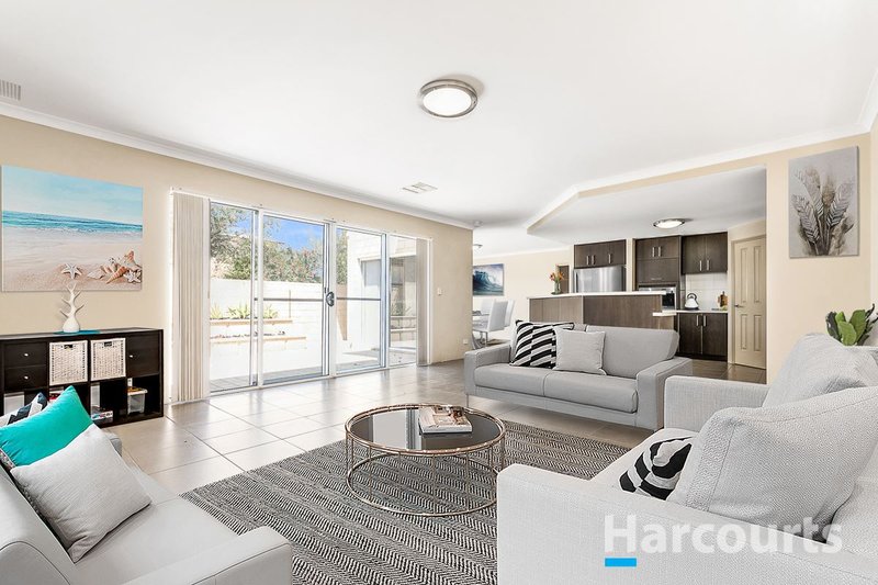 Photo - 40 Windmill Circle, Burns Beach WA 6028 - Image 3