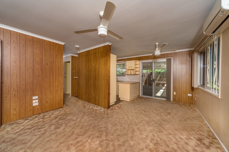 Photo - 40 Woodburn Street, Marsden QLD 4132 - Image 5