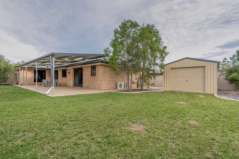 Photo - 40 Wright Street, Emerald QLD 4720 - Image 23