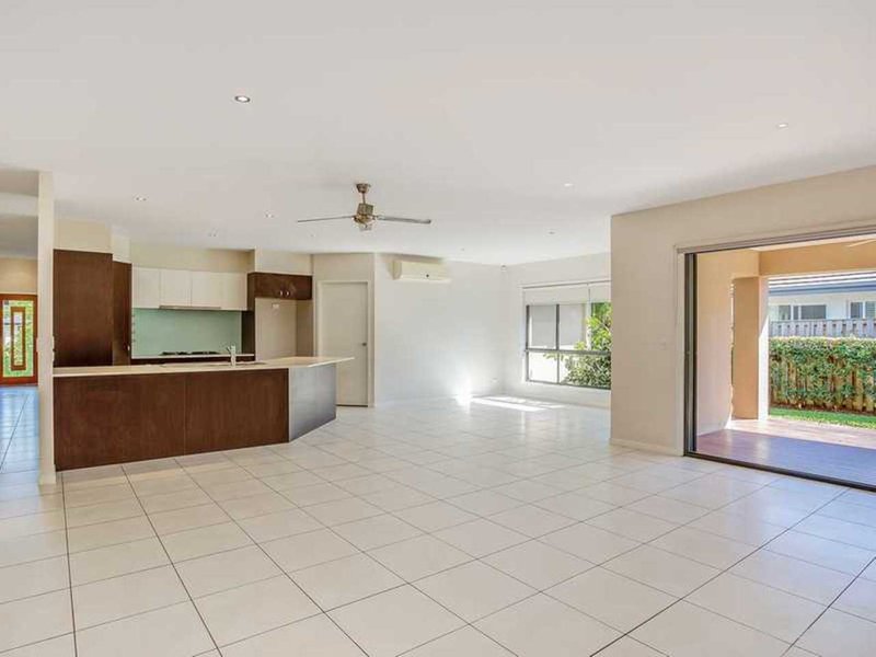 Photo - 40 Wyangan Valley Way, Mudgeeraba QLD 4213 - Image 14