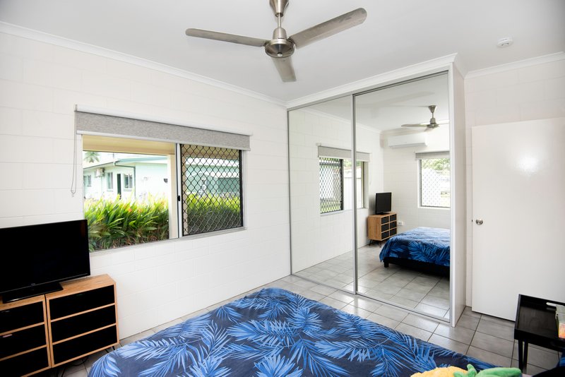 Photo - 40 Yangoora Street, White Rock QLD 4868 - Image 11